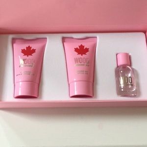 NIB Wood DSQUARED2 gift box